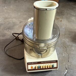 Vintage General Electric Food Processor